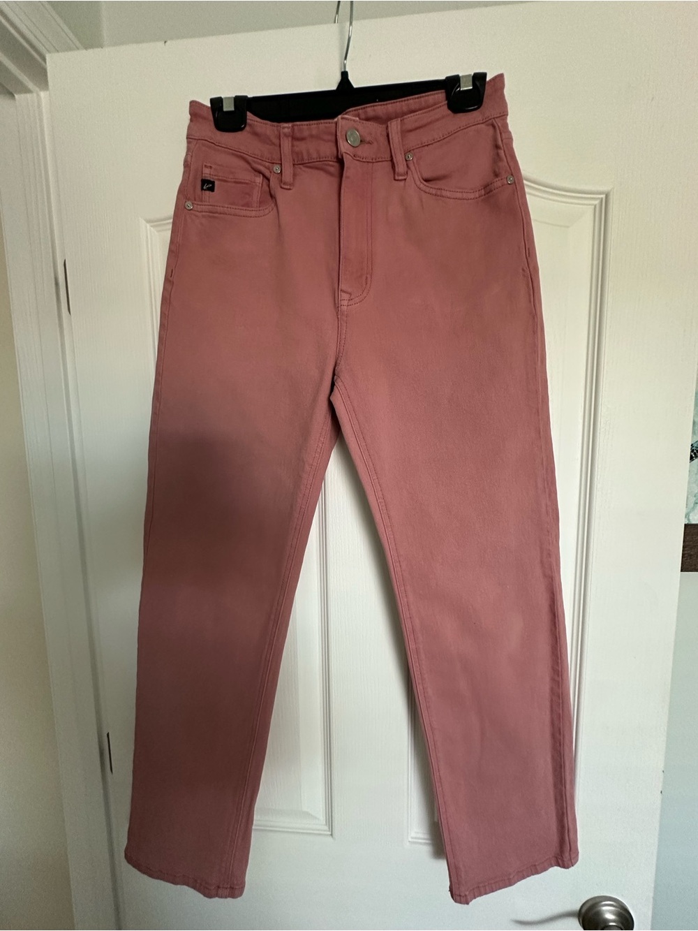 KanCan Women's High-Rise Straight Jeans in Dusty Rose